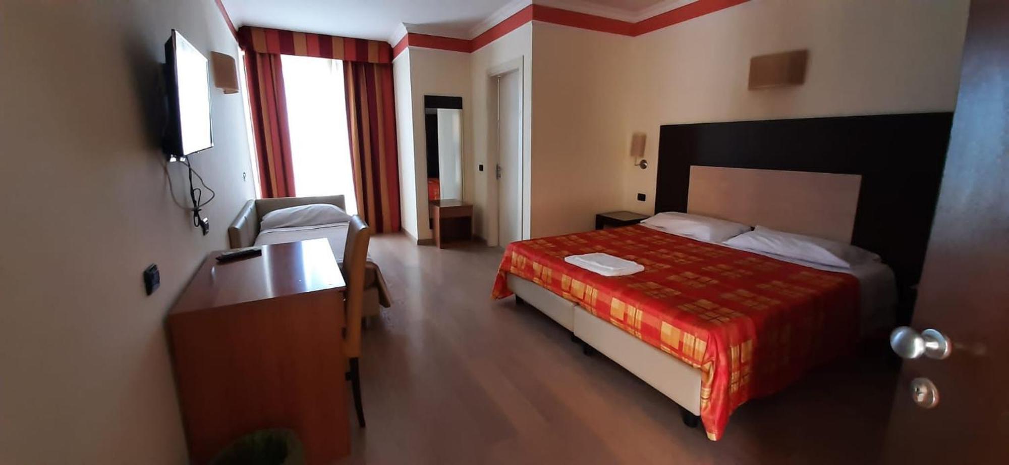 Hotel Dades Castelluccio dei Sauri Exterior foto